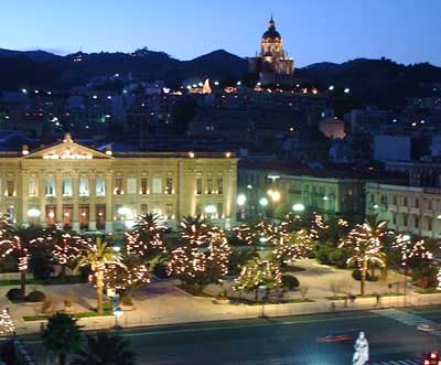 Same view of Messina - but now it's night time