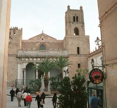 Our tour group passing through the town square headed for the cathedral.