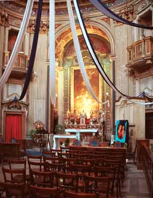 We stopped in a small church on a side street - Oratorio del Sanctissimo Sancto.