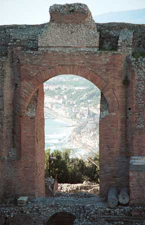 View throught the archway.